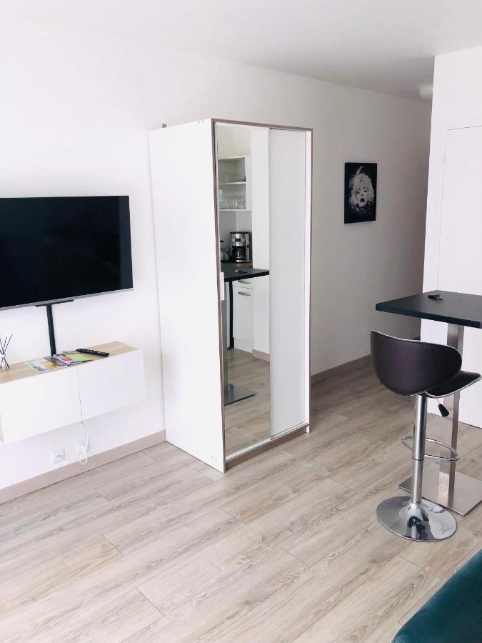 Studio En Residence, Proche De La Mer Avec Parking Gratuit Et 5G Home 滨海维莱 外观 照片